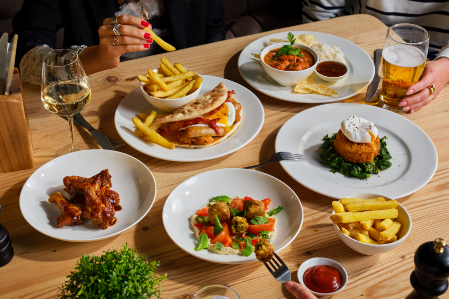 LUNCH DISH AT COOKHOUSE+PUB